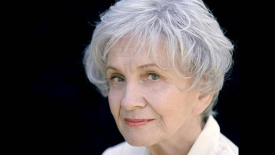 Fotografía con fecha desconocida y facilitada el 27 de mayo de 2009 por la organización del Premio Man Booker Prize que muestra a la autora canadiense Alice Munro, quien ha ganado el Premio Nobel de Literatura 2013, informó la Academia Sueca hoy, jueves 10 de octubre de 2013.