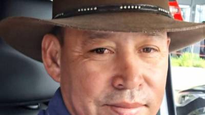 El empresario y ganadero Rodbin Antonio Suazo, de 49 años, salió de Siguatepeque con rumbo a la comunidad de San Isidro, en el municipio de El Rosario, Comayagua. Ese sería su último recorrido conocido antes de desaparecer, según la denuncia presentada por sus familiares ante las autoridades.