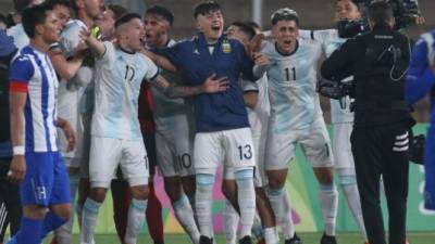 Conocé la reacción de la prensa internacional luego de que Argentina le ganó la final de los Juegos Panamericanos a Honduras (4-1) en Lima.