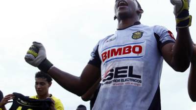 Luis LÃ³pez (buba) portero , La SelecciÃ³n Sub-23 de Honduras aplastÃ³ 5-0 a Belice en su debut en la Triangular clasificatoria al PreolÃ­mpico de EUA, en partido disputado en el estadio El TrÃ©bol de Guatemala.