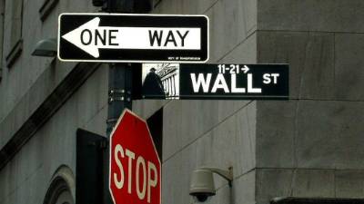 En el Día de los veteranos de guerra, los bancos, así como el mercado obligatorio permanecieron cerrados hoy