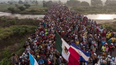 La caravana de migrantes descansa en San Pedro Tapanatepec, mañana reanudarán la marcha hacia la capital mexicana./AFP.