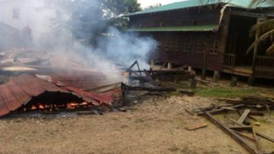 El incendio provocado al centro comunitario Luba Wanichiwi en Limón, Colón.