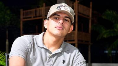 Un hombre identificado como Maynor Torres fue encontrado sin vida el pasado lunes en una calle de tierra de la colonia Primero de Mayo, en Juticalpa, Olancho.