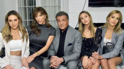 Sylvester Stallone y su familia.
