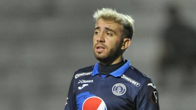 Agustín Auzmendi fue la figura del partido con sus dos goles para salvar al Motagua ante Saprissa.
