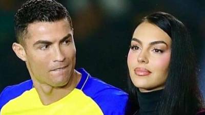 Parece que la relación entre Cristiano Ronaldo y Georgina Rodríguez es pura apariencia. En Portugal aseguran que están crisis y que el futbolista portugués “está harto de ella”, mientras que la modelo “se cree que está a la altura” de él.