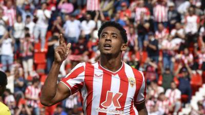 Choco Lozano anotó su segundo gol con el Almería.