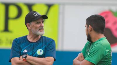 El uruguayo Fernando Araújo no sigue como DT del Juticalpa.