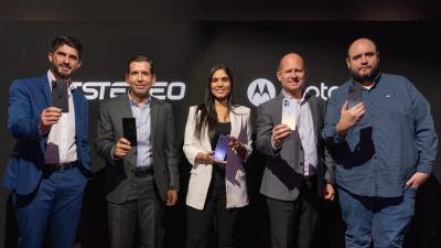 Lanzamiento de los nuevos dispositivos Motorola Edge 30 Ultra, Motorola Edge 30 Fusion y Motorola Edge 30 Neo en Honduras. Estos modelos serán distribuidos en las tiendas Jetstereo a nivel nacional.