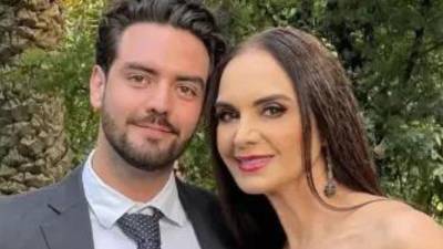 Simón Charaf Jones y su madre Lupita Jones.