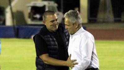 Yunielys Castillo, entrenador de Cuba, quedó satisfecho por el empate que le sacó a Honduras.