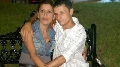 Enterró el cuerpo en el patio de su casa.