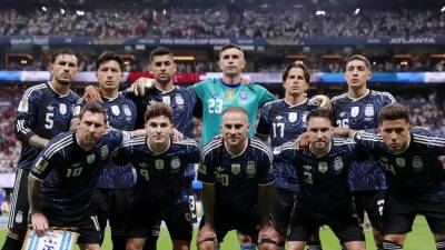 Argentina buscará el bicampeonato y Scaloni alista el mejor 11 para medirse a España. Fotos EFE y redes de Argentina.