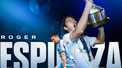 Roger Espinoza ya no es más jugador del Sporting Kansas City de la MLS.