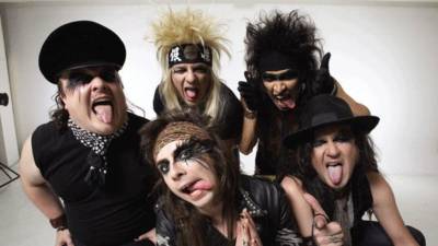 La banda de rock mexicano Moderatto.