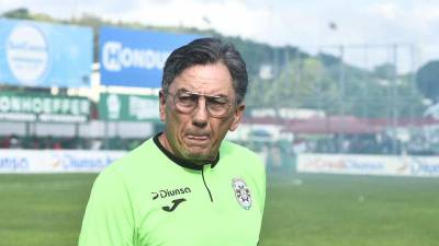 Salomón Názar se mostró frustrado tras la eliminación del Marathón en semifinales.