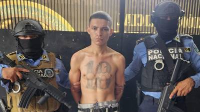 Momentos de la captura de alias el “Sobrino 23”, quien tiene cinco años de ser miembro de la Pandilla 18.