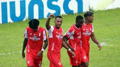 Los Potros del Olancho FC se miden con la Real Sociedad en Catacamas.