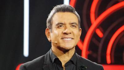 El presentador de televisión Héctor Sandarti.