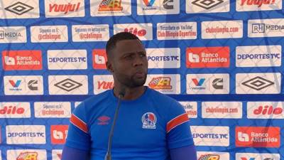 Yustin Arboleda compareció ante los medios de comunicación en el Centro de Alto Rendimiento José Rafael Ferrari.