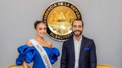 Miss Universo R’Bonney Gabriel y el presidente de El Salvador Nayib Bukele.