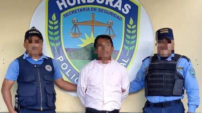 El pastor fue detenido por agentes de Unidad Departamental de Prevención Número 10 (UDEP10).
