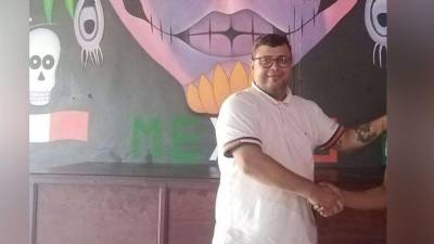 El lugar fue cerrado por la policía para iniciar las pesquisas relacionadas con el crimen.