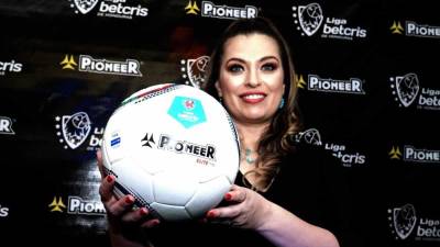 Así es el nuevo balón de la Liga Nacional con el que se jugará el Torneo Clausura 2024.