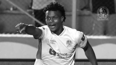 Dimitri Gordon ya formaba parte del primer equipo de Olimpia, pero también alternaba con las reservas.