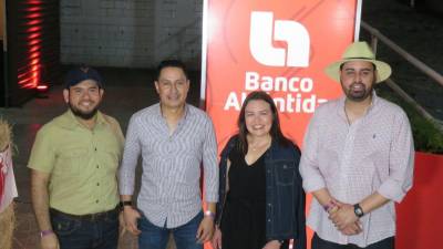 El pasado sábado 29 de agosto, los amantes de la buena mesa se dieron cita en las emblemáticas instalaciones del AGAS para el esperado Corte Fest 2026. Bajo el gran patrocinio de Banco Atlántida, la jornada ofreció una experiencia culinaria de primer nivel combinada con un ambiente festivo inigualable.