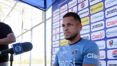 Marcelo Santos compareció ante los medios en la sede del Motagua.