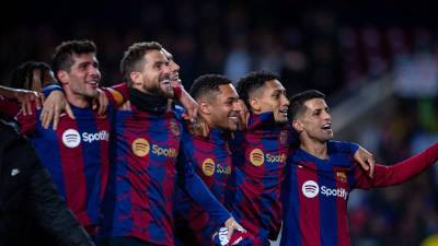 Los culés celebrando su clasificación a los cuartos, luego de cuatro años de no clasificar.