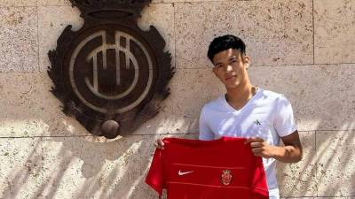 El joven futbolista hondureño Yahir Antúnez jugará con el Mallorca B de España.