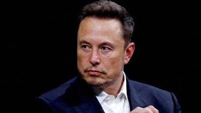 CEO de Tesla y fundador de SpaceX y Neuralink, Musk es uno de los hombres más ricos del mundo.