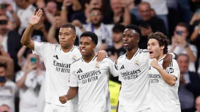 Vinicius, Rodrygo y Mbappé marcaron para la victoria por goleada del Real Madrid sobre el Espanyol.
