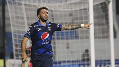 Agustín Auzmendi marcó sus tres goles en la segunda parte del duelo Motagua vs Real Sociedad.