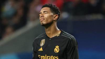 Bellingham lamentando una ocasión fallada en el choque ante Sporting Braga.