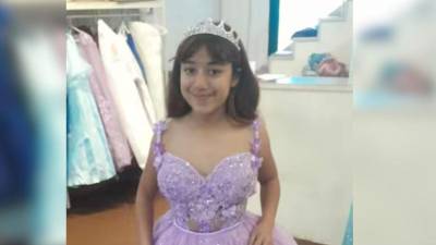 Una adolescente de 14 años murió luego de recibir un balazo en la cabeza tras quedar en medio de una balacera en la calle de Virrey del Pino, Argentina.