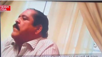 Captura de pantalla de uno de los videos en los que aparece Carlos Zelaya. En las reuniones participaron Carlos Arnaldo Lobo y Ramón Matta Waldurraga, condenados por narcotráfico, y fueron grabados en incógnito por Devis Leonel Rivera Maradiaga.