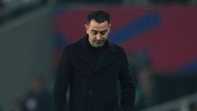 Xavi Hernández, cabizbajo en la derrota del Barcelona contra el Villarreal.