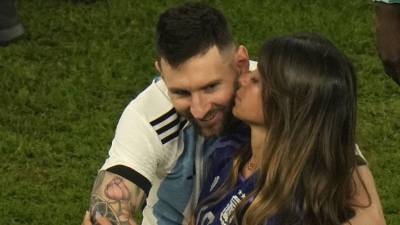 La modelo e influencer Antonela Roccuzzo utilizó sus redes sociales para felicitar a su esposo, el astro argentino Lionel Messi por su cumpleaños número 39, que coincide con la sexta aparición del delantero en una Copa Mundial.