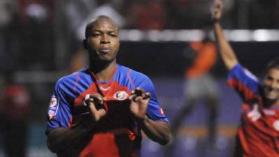 El goleador tico campeón en el fútbol hondureño que posteriormente fue arrestado por terrible acusación.