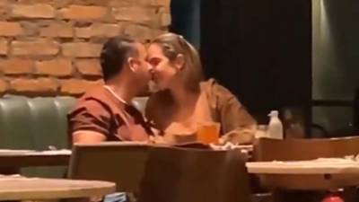 Sara Araújo habló por primera vez un mes después de la muerte de sus hijos Miguel y Benício, asesinados por su padre en Goiás, Brasil.