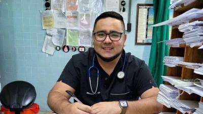 Foto en vida del doctor Wember Pineda.