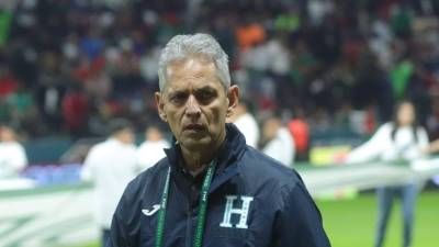 Reinaldo Rueda y la selección de Honduras fueron humillados en Toluca.