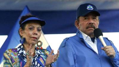 Fotografía de la pareja presidencial, Daniel Ortega y Rosario Murillo.