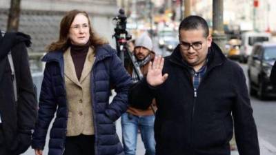 Walleska Zavala, asistente del fiscal general, y David Amaya, jefe de la Fiscalía Especial contra el Crimen Organizado, forman parte de la delegación que viajó a Nueva York.