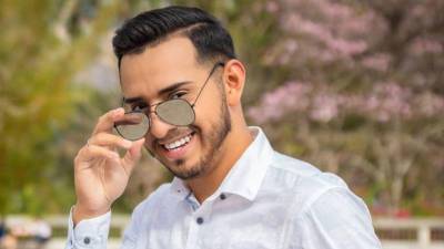 El periodismo hondureño se encuentra de luto tras confirmarse el fallecimiento del reconocido comunicador Lester Martínez, fundador de la Revista Digital Honduras, quien perdió la vida luego de enfrentar una terrible enfermedad que deterioró considerablemente su estado de salud durante los últimos días.