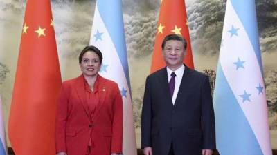 Xiomara Castro y Xi Jinping se reunieron el 12 de junio.
